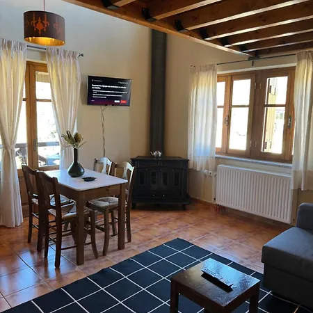 Frigias 2 Διαμέρισμα *